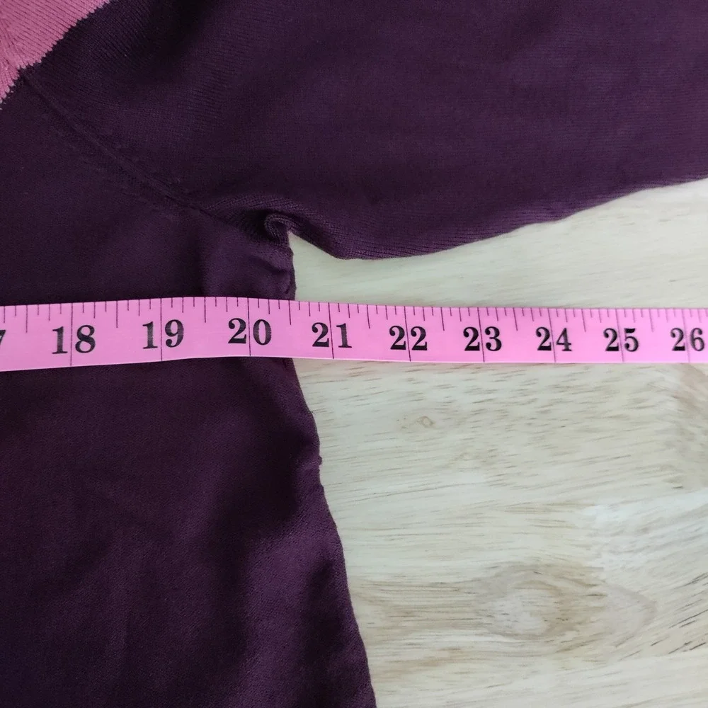 Belle by Kim Gravel Womens Pink Plum Colorblock Long Sleeve Sweater Size M - Picture 5 of 7